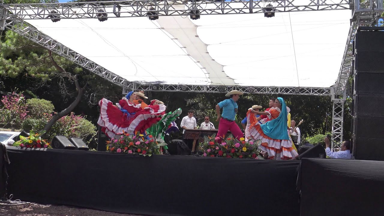 Baile Folklórico El Salvador - El Carnaval de San Miguel