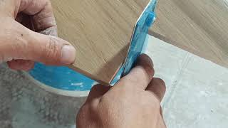 Видео: Как сделать край плитки лучше заводского. Запил плитки.