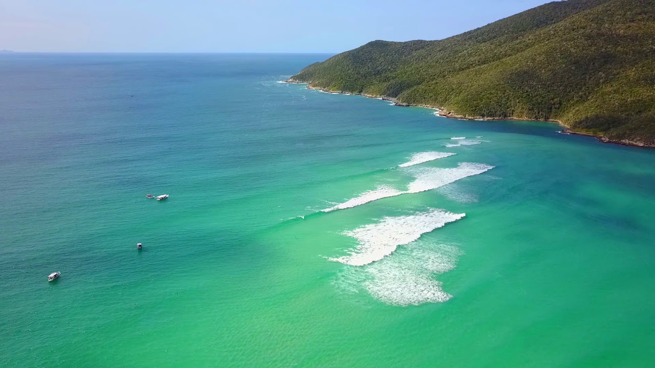 Onda rara. Baixios arraial do cabo RJ. Brasil.