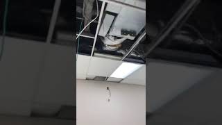 Installing a Variable Air Volume (VAV) Device