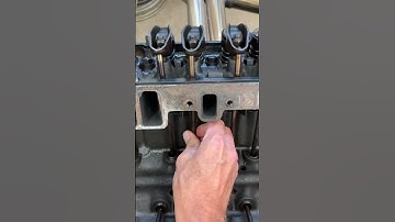 Small block Chevy bent pushrod #hotrod #sbc #smallblock #floatingvalves #6500rpm