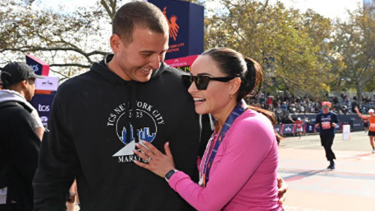 Yankees Star Anthony Rizzo and Wife Emily Expecting Their First Baby