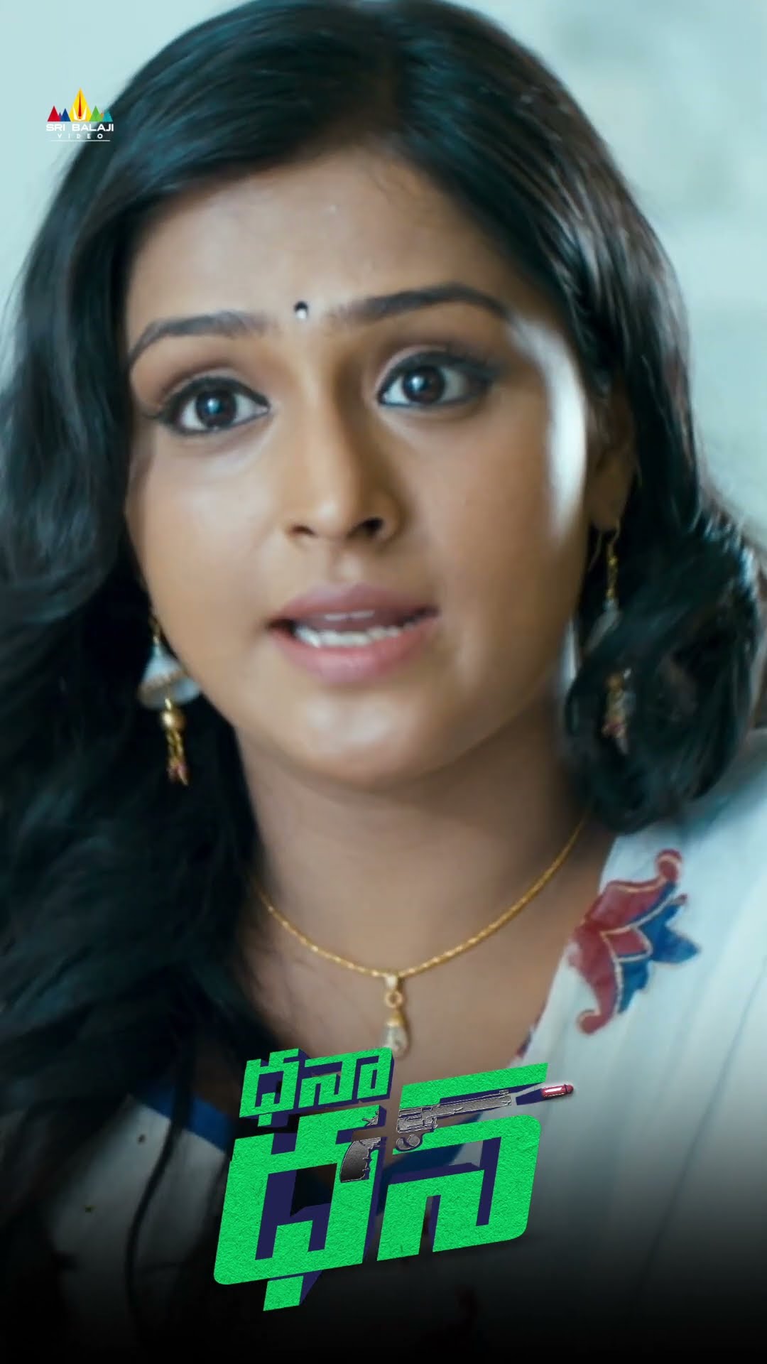 Remya Hugs Vaibhav | #dhanadhan | #comedy | #ytshorts | #youtubeshorts | #sribalajivideo