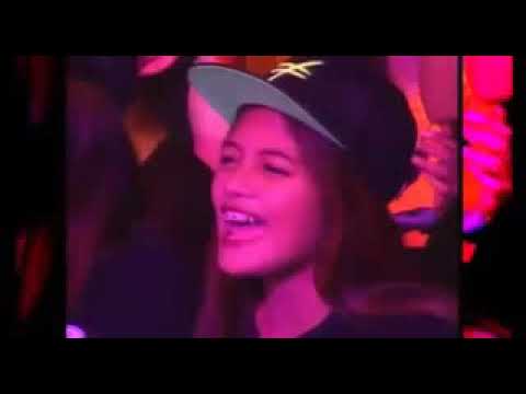 ตอนทิ้งฉันไปทำไมไม่คิดดีๆ ทำไมไม่คิดดีดี S D F