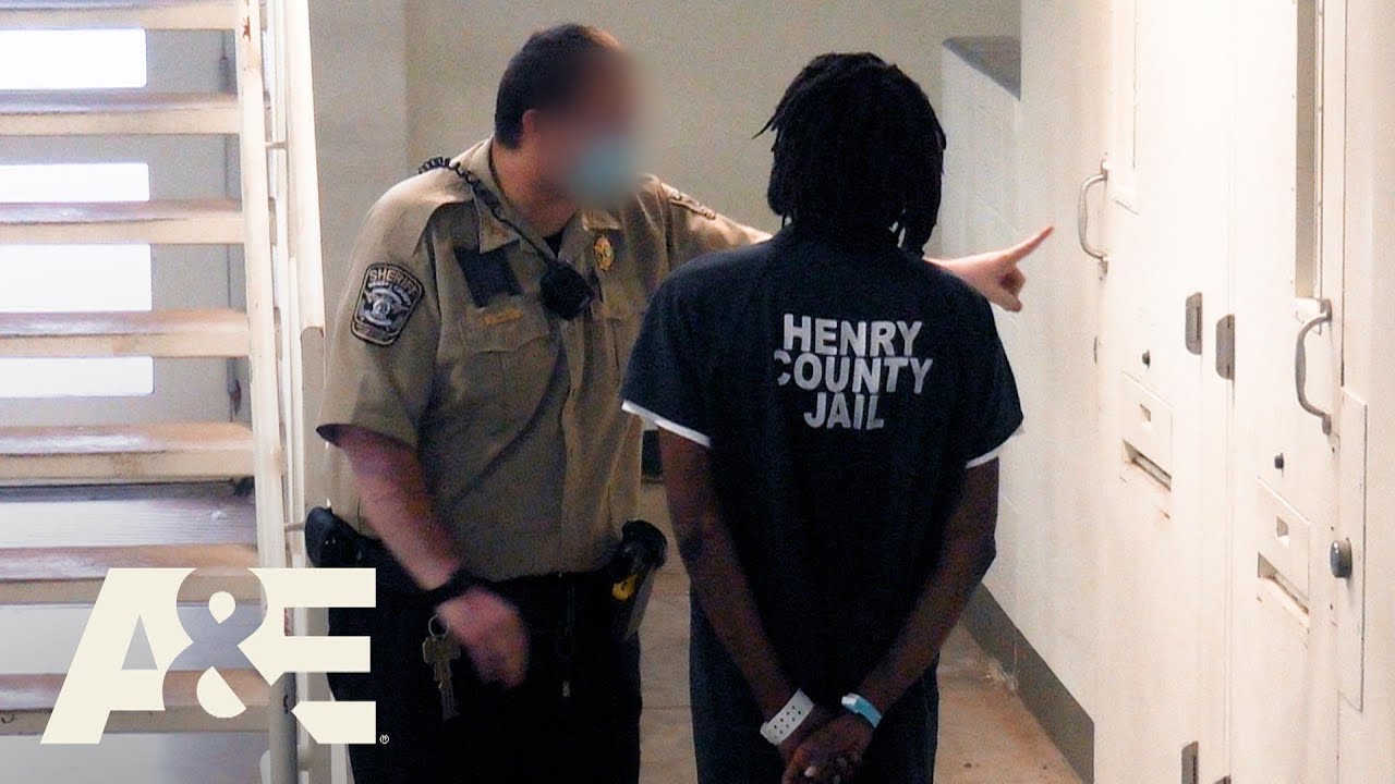 60 Days In Darius Gets REVENGE On Inmate Keeping Him Up At Night A E 60-days-in-darius-gets-revenge-on-inmate-keeping-him-up-at-night-a-e