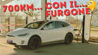 Una Model X di 5 anni e un viaggio... come si comporta la "vecchietta"?