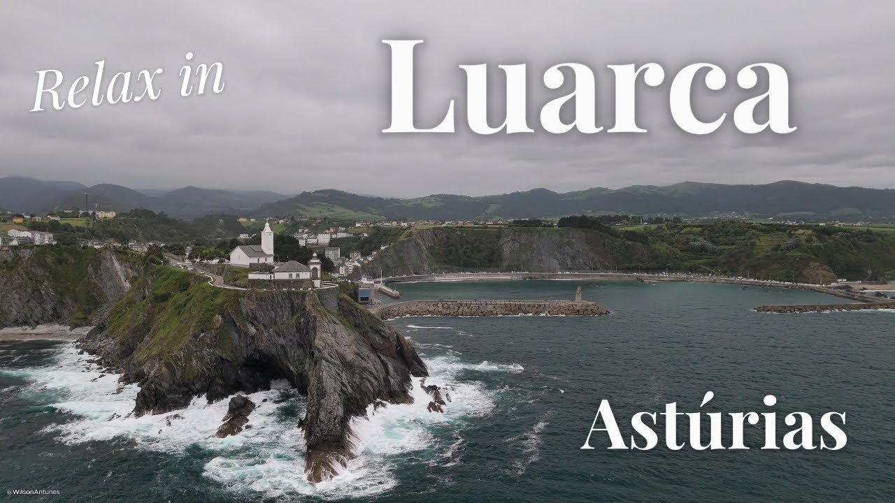 Relax in Luarca, Valdés, Astúrias, Spain