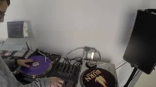 DJ Undoo - Freestyle Friday (s2, ep1)