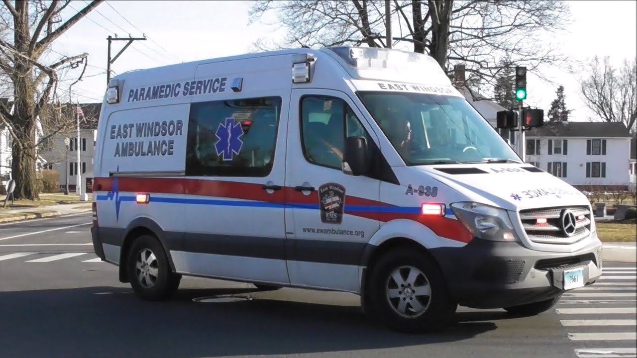 East Windsor, CT Ambulance 938 Responding YouTube