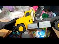 Dumpster Diving- Kids Toys & Books in the trash! 😡