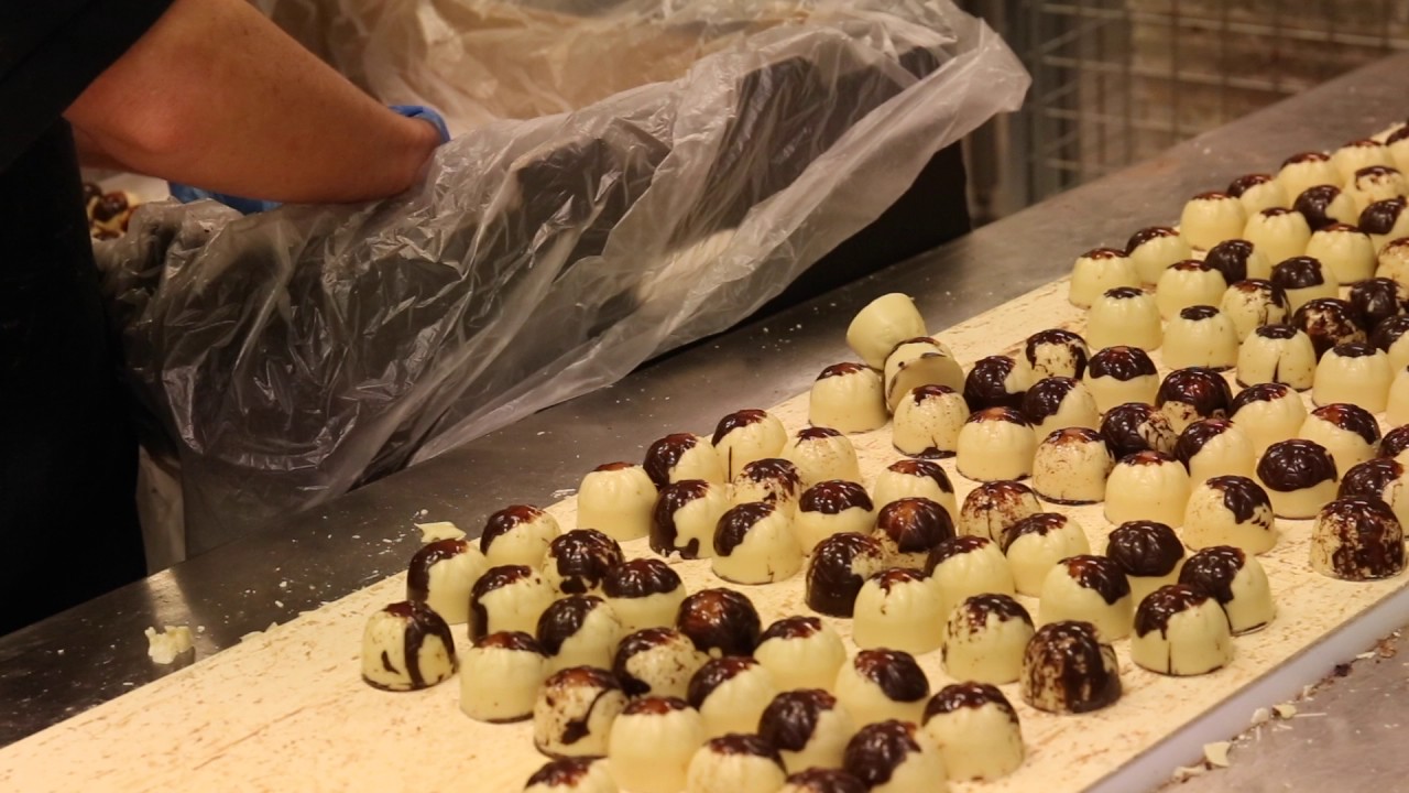 Elvee Bonbons - van Chocolade tot Winkelvloer