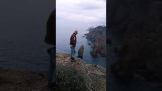 Uzakta Oynayın(Yalçın Kaya)