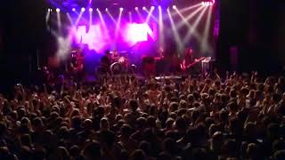 Video voorbeeld van "Madsen - Mein Erstes Lied (Premiere!) [HD] live @ Vienna"