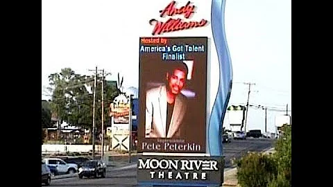 Hosting AMERICAN IDOL / Pete Peterkin at ANDY WILL...