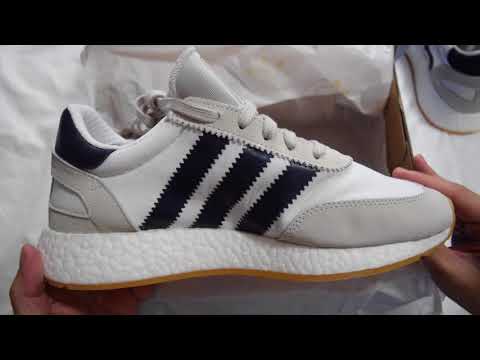 iniki white blue