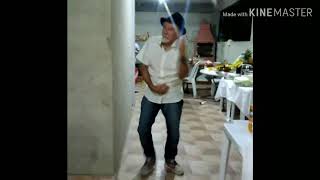Velho Dançando Espinhaço Do Velho