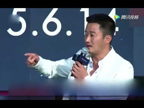 成龙看《战狼2》 做出了相当高的评价