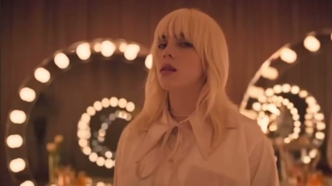 L'AMOUR DE MA VIE - Billie Eilish (Music Video)