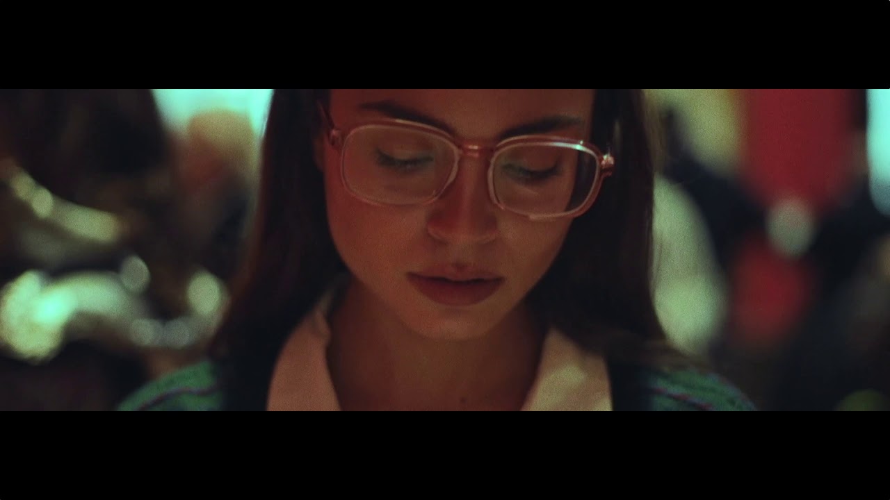 The art girl. YouTube