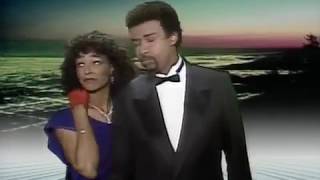 Dennis Edwards (ft. Siedah Garrett) Don't Look Any Further