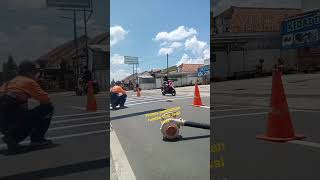 proses pembuatan rumble strip awal zoss