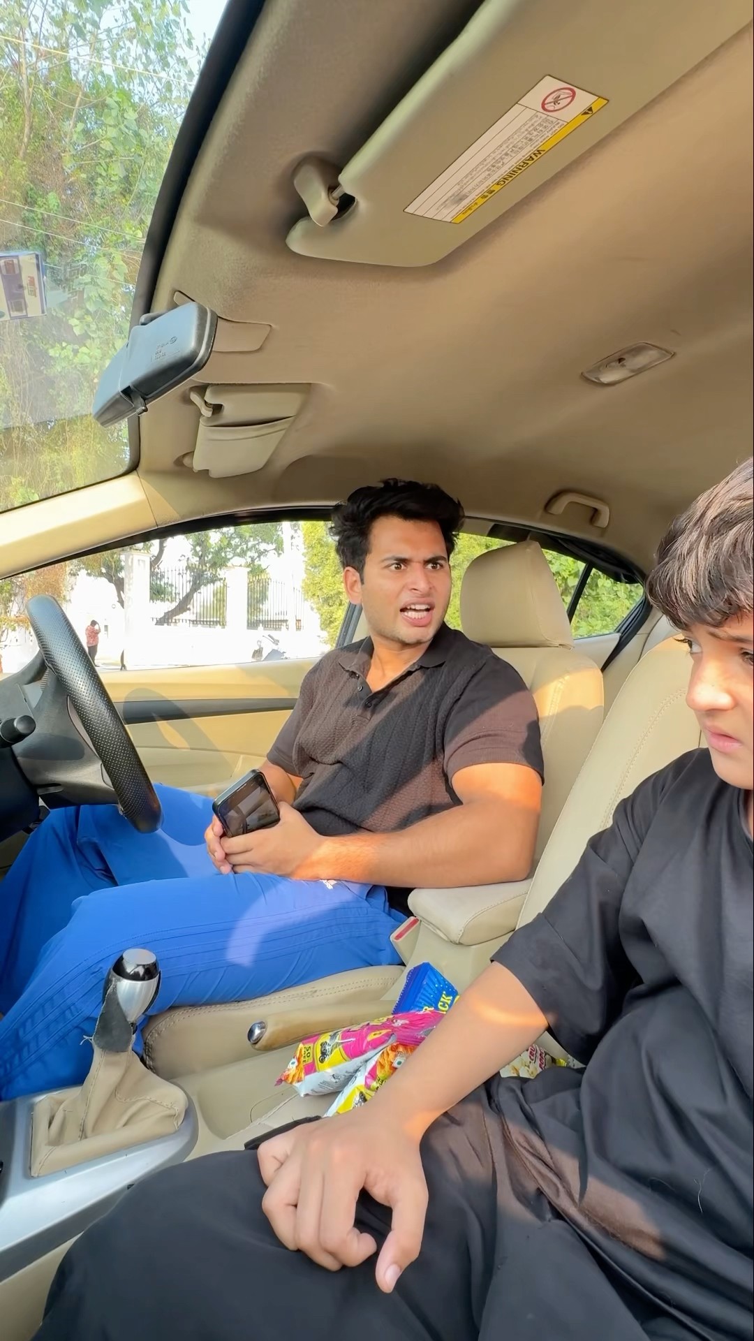 2₹ ki kamai se pet bharta hai???? #trending #emotional #motivation #shorts
