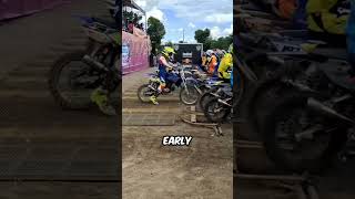 Most important job in mud racing 😳