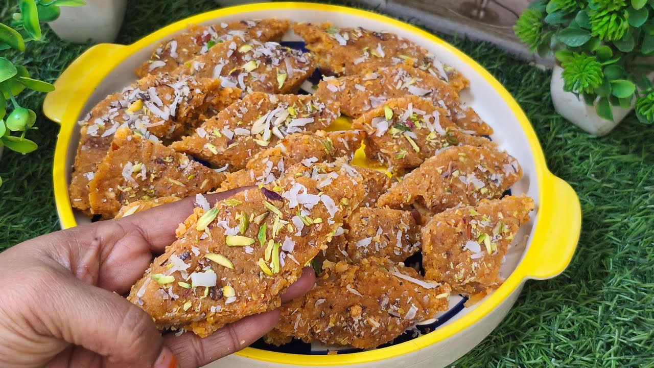 Shab e barat chana daal katli wala halwa recipe by saas bahu aur cooking recipes🤤🤤