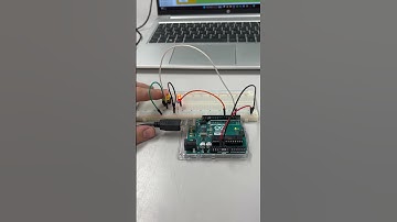 Drukknop doet led aan arduino ( voor school )