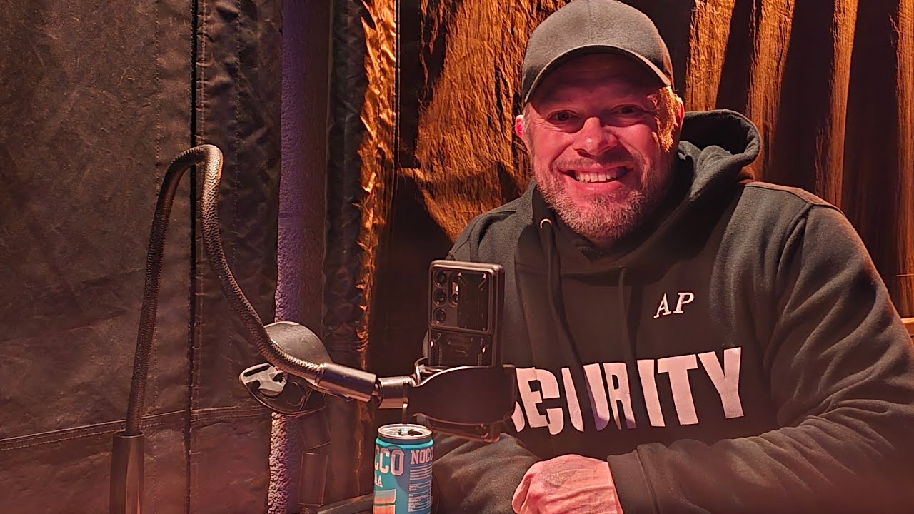 Samstag beim einzigen Türsteher, in Deutschland der während der Arbeitszeit streamen kann