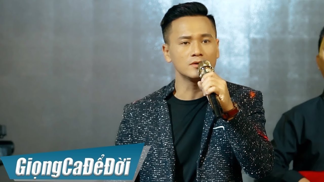 Assista a Căn Nhà Ngoại Ô - Hoàng Phú | GIỌNG CA ĐỂ ĐỜI no YouTube