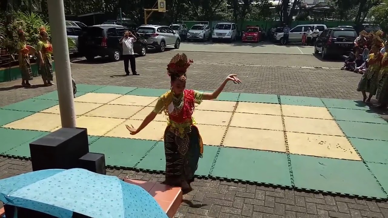 Juara 2 FLS2N SMP Jakarta Utara Wilayah 1 (Team BONPIS dari SMPN 95) #Tari #Bonpis #fls2n #smpn95