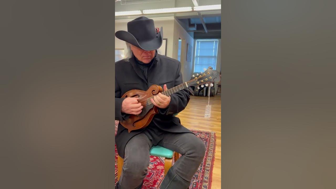 Marty Stuart - AK Mandolin Demo