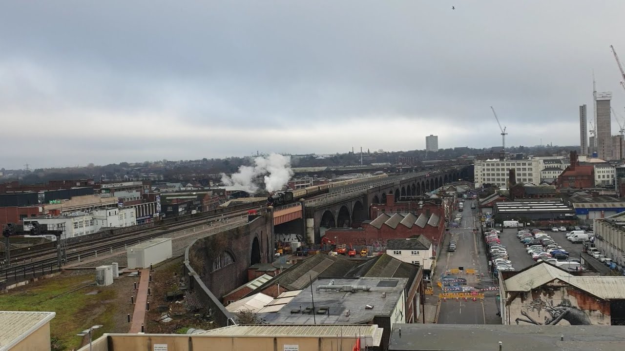 5043 TnT 47773 1Z11 BIRMINGHAM MOOR STREET 20/12/25