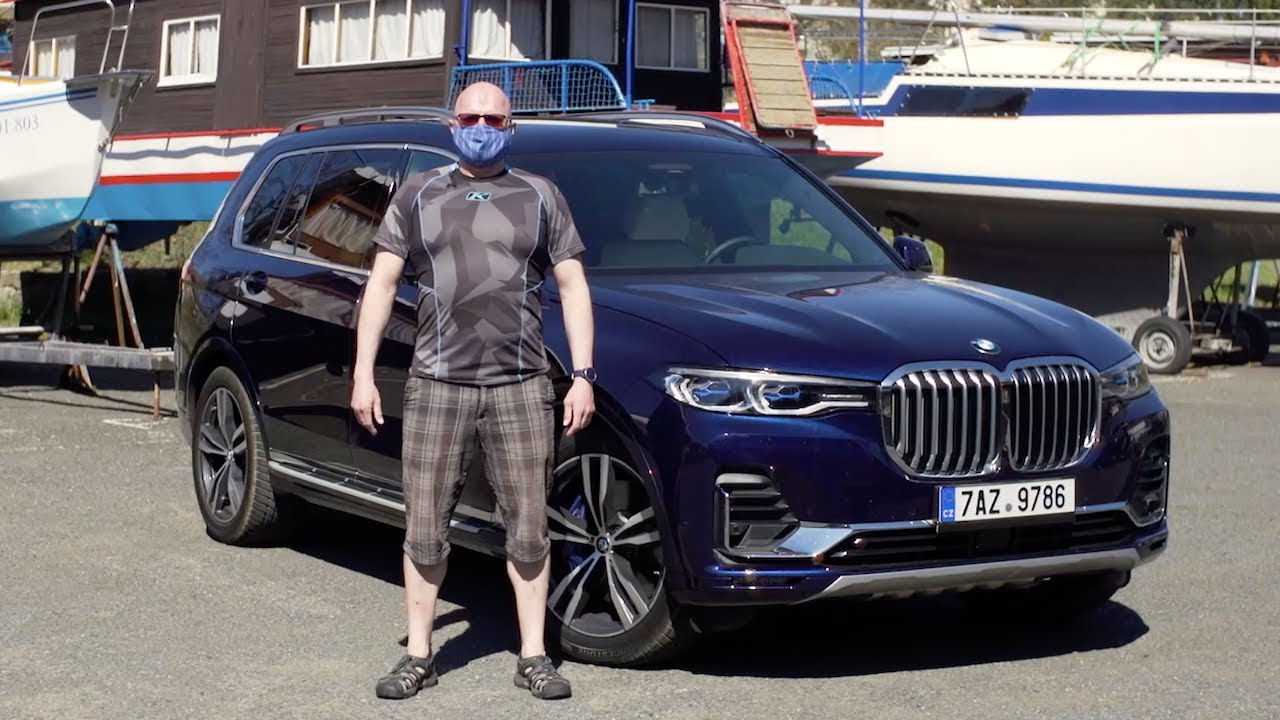 Videodojmy: BMW X7 je palác na kolech. Cena tomu odpovídá
