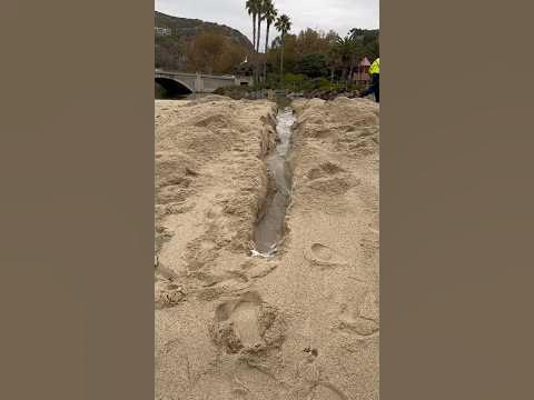 River Connects to Ocean… - YouTube