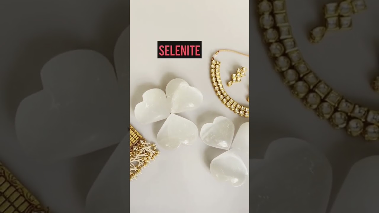 Crystals related to the element metal