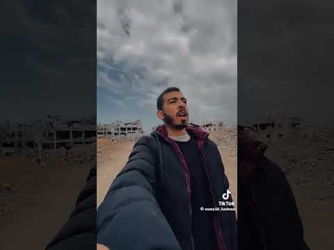 قلوبنا كلها وجعتنا عليك ياصالح ربنا يرحمك ويصبر اهلك يارب العالمين ادعوله بالرحمه يا أحباب الله