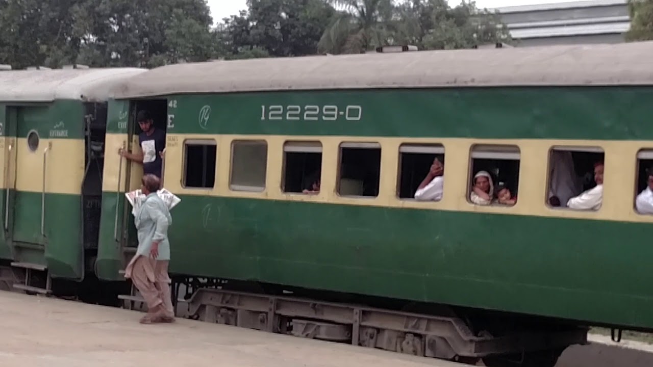 Karachi Station Millat Express Train Starting the Travel Railway