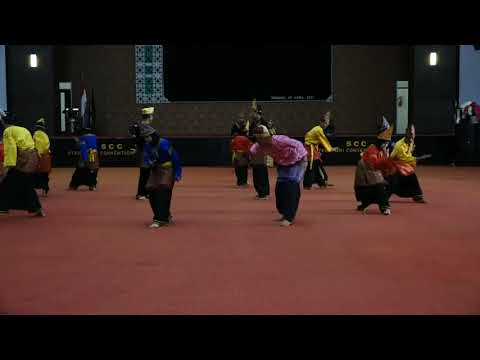 AnggunBainai_SakabekSiriah_Padang