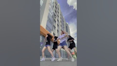Thumbnail of Best Tiktok, La Mamá de la Mamá (feat. El Cherry Scom) - El Alfa & CJ & Chael Produciendo #dance