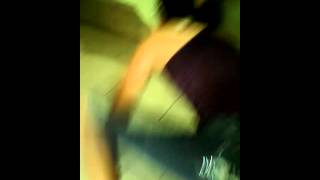 Niña Dormida En El Baño