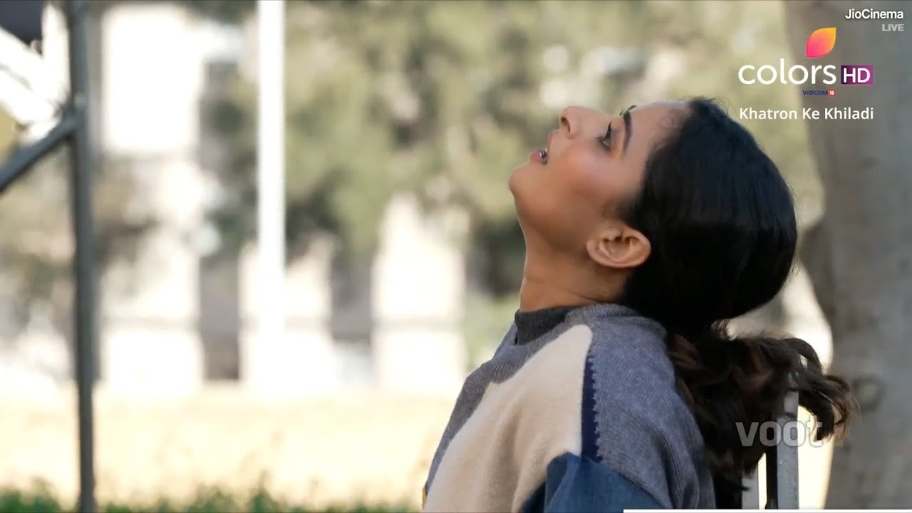 KKK 13 Live Update  Aishwarya को मिली Ticket To Finale Task में Entry