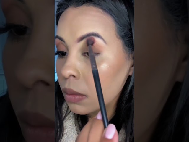 Tutorial MAKE simples pra festa ! #makeuptutorial #makeup