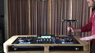 Pioneer XDJ XZ Wood Custom DJ Booth @lavishlifedjs / Meubles DJ Personnalisés (Français)