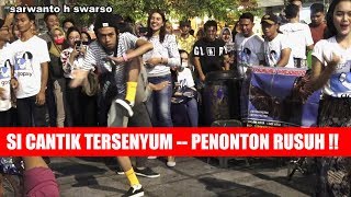 PENONTON RUSUH BIKIN NGAKAKKKK !!! ANGKLUNG RAJAWALI MALIOBORO YOGYAKARTA