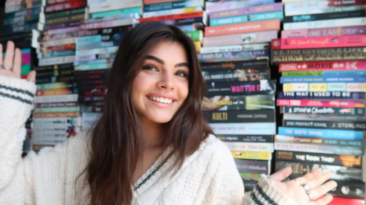 THINGS I LOVE IN BOOKS  specific tropes, character...