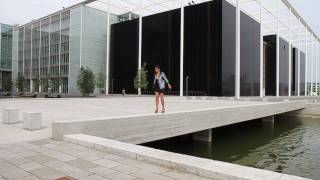 Bentivi fashion shoot with Sandra Dee