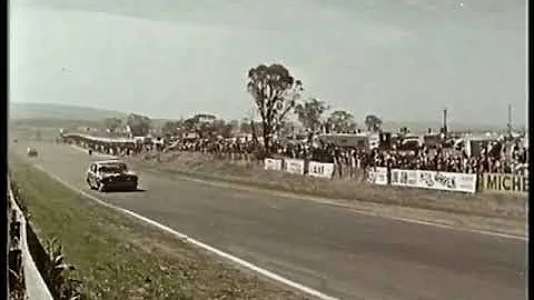 Ford Falcon XY GTHO Phase 3 5.8l 351 Cleveland V8 Naturally Aspirated - Production Car.  Vol 1.