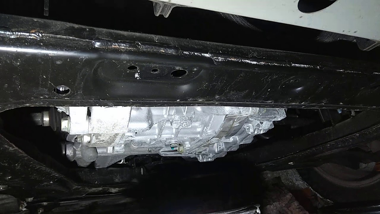 Nissan leaf / Ниссан Лиф замена антифриза - YouTube